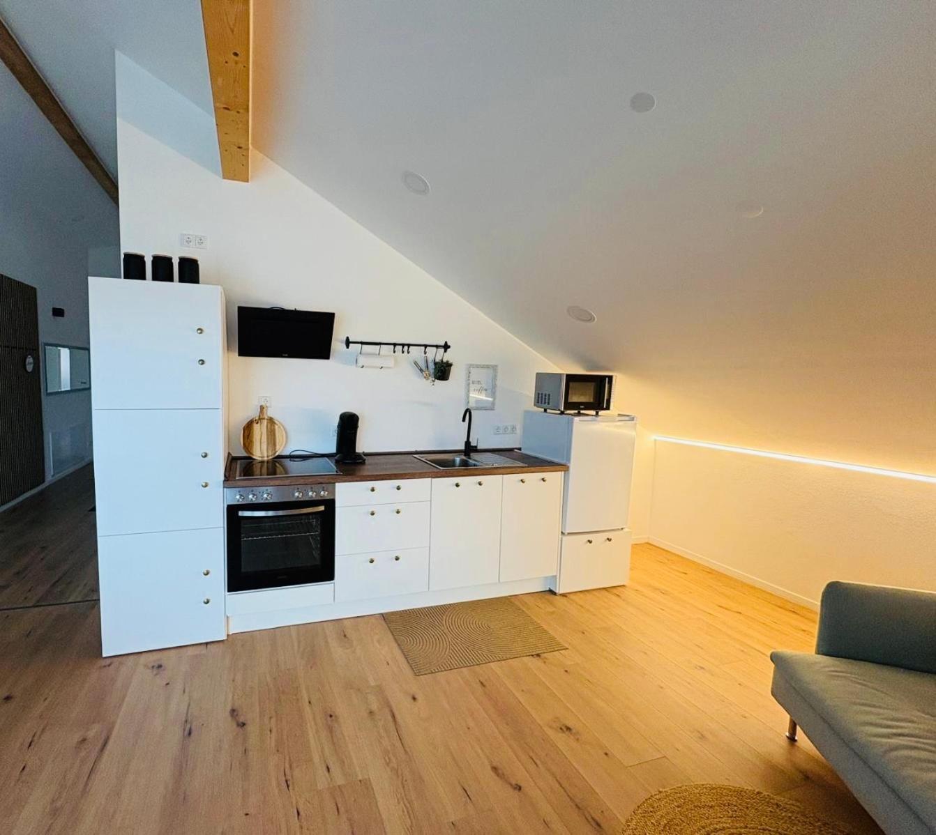 Allgaeu Zimmer Leandi Memmingen Exterior foto